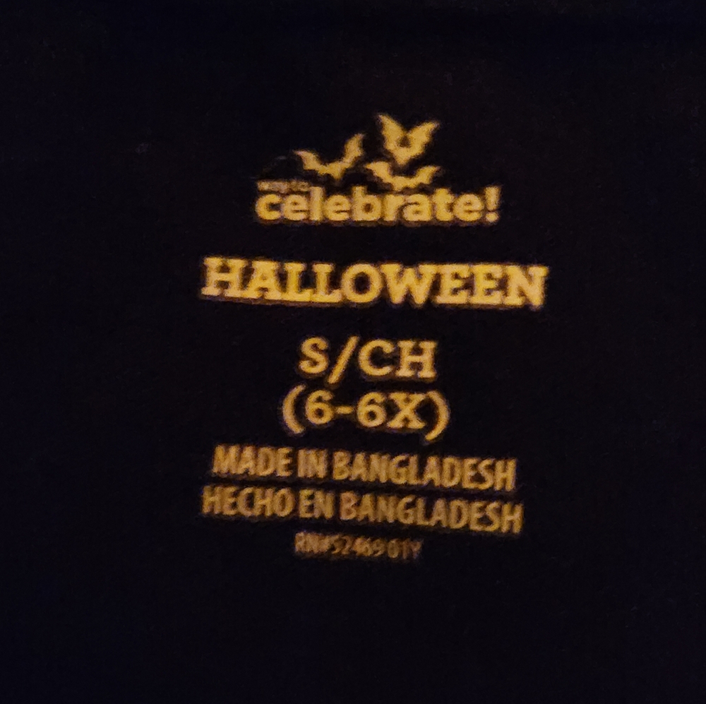 🎃Girls Halloween Tee 👻 - Picture 4 of 4